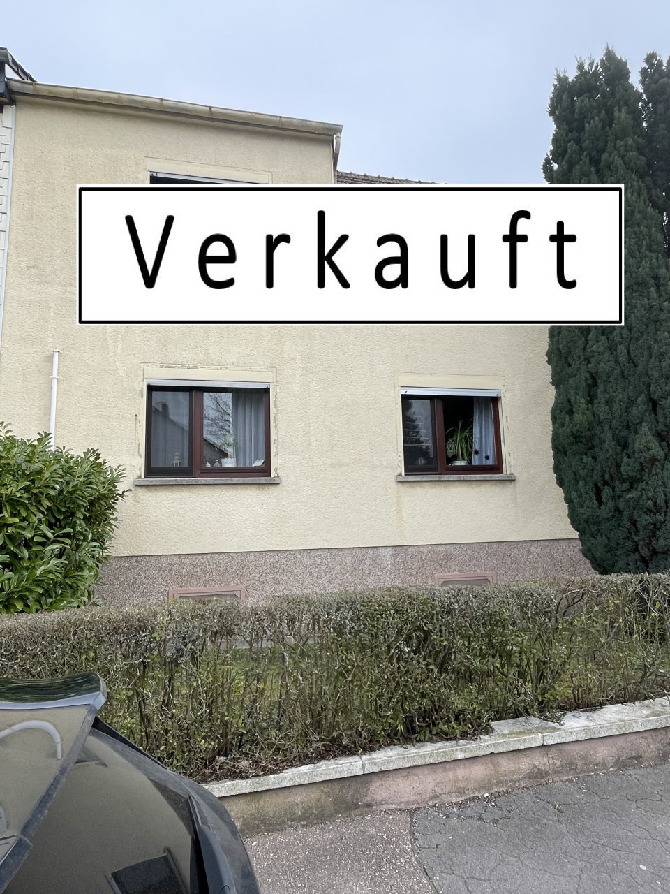 Völklingen - Heidstock: VERKAUFT 2023!!! Gemütliche Doppelhaushälfte für die kleine Familie in Völklingen-Heidstock zu   Völklingen - Heidstock: VERKAUFT 2023!!! Gemütliche Doppelhaushälfte für die kleine Familie in Völklingen-Heidstock zu