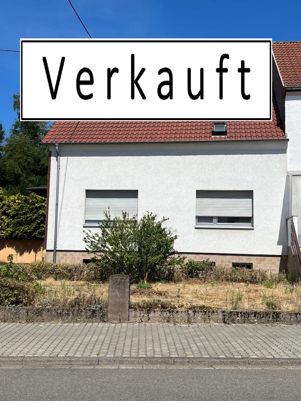 Saarlouis: VERKAUFT 2023!!!!  Vermietetes einseitig angebautes Einfamilienhaus in Saarlouis-Roden zu verkaufen  Saarlouis: VERKAUFT 2023!!!!  Vermietetes einseitig angebautes Einfamilienhaus in Saarlouis-Roden zu verkaufen