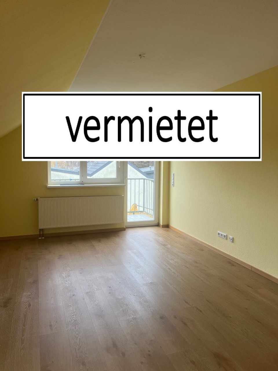 Wadgassen: VERMIETET!!!!!  Neu renovierte lichtdurchflutete Dachgeschosswohnung in Wadgassen-Differten zu vermieten  Wadgassen: VERMIETET!!!!!  Neu renovierte lichtdurchflutete Dachgeschosswohnung in Wadgassen-Differten zu vermieten