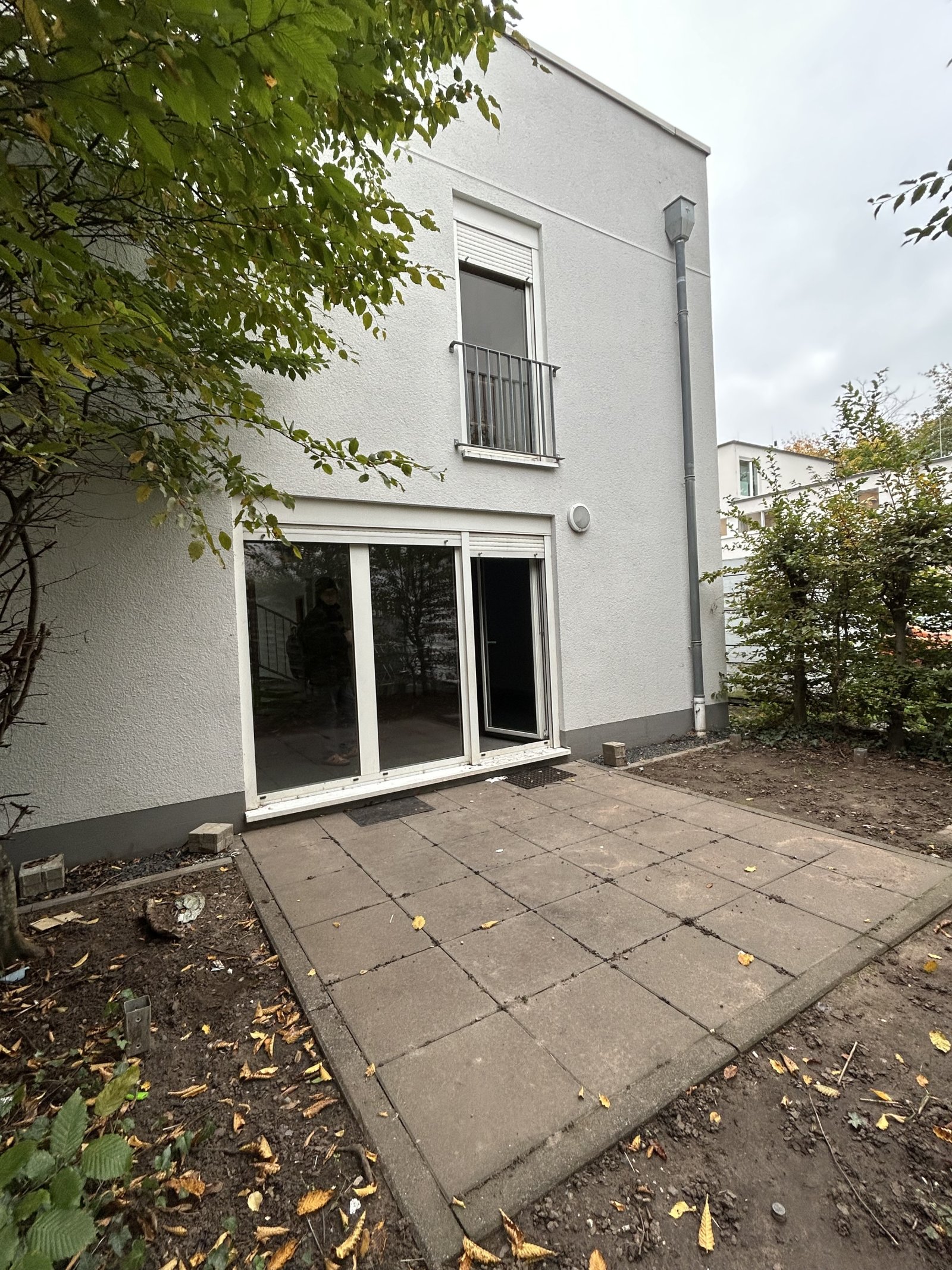 Attraktive 3-ZKB-Maisonette-Wohnung mit Terrasse und Stellplatz in Sbr.- Krenzelsberg zu verkaufen