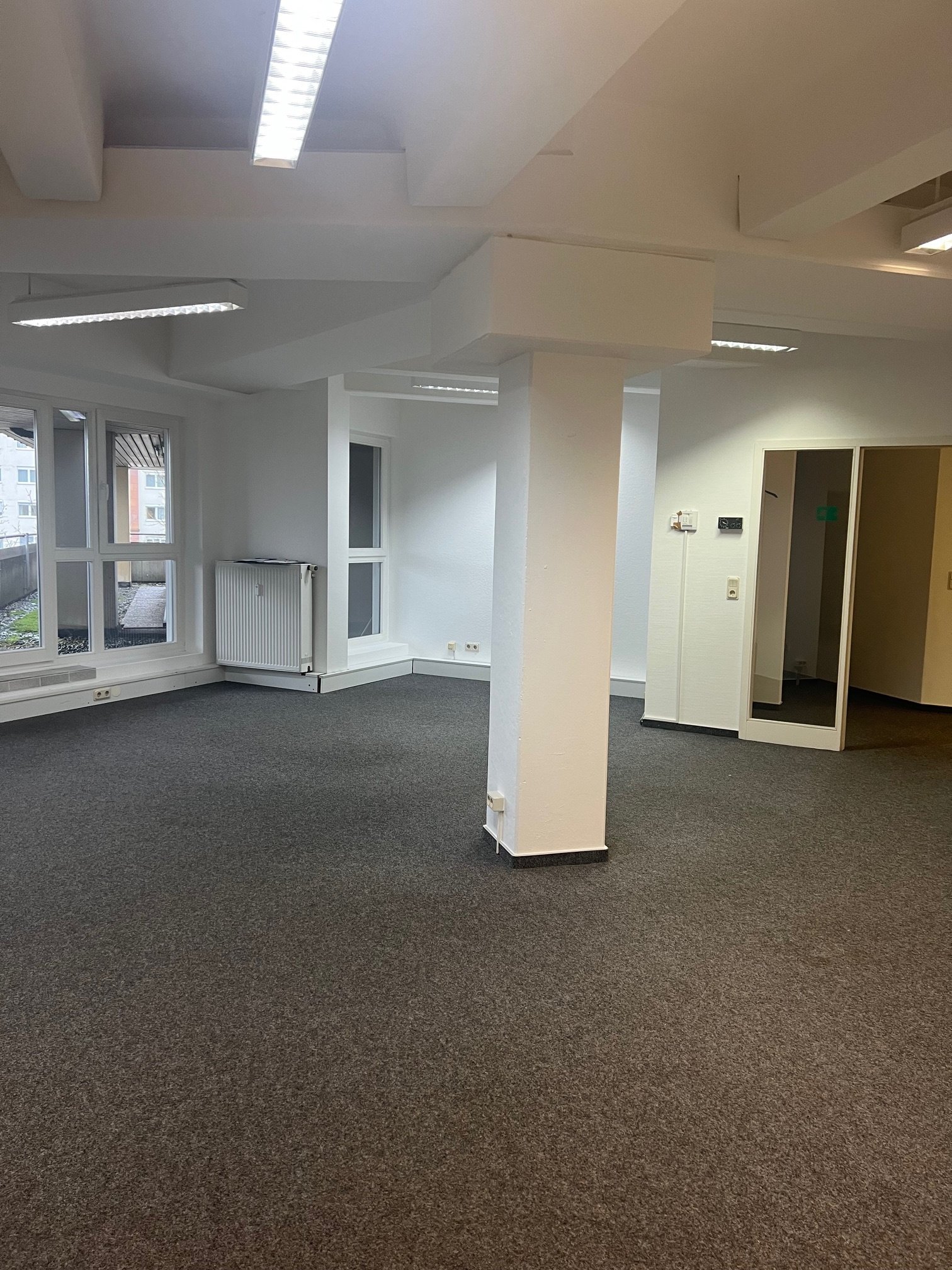Saarlouis: Moderne Büro- oder Praxisräume (41) im Stadtzentrum von Saarlouis – Ihr neuer Arbeitsplatz! 