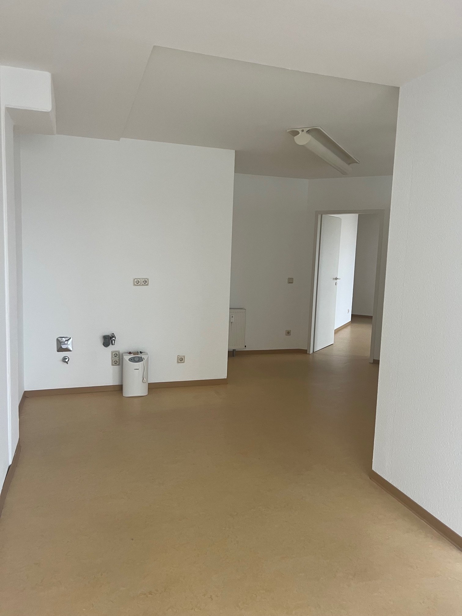 Moderne Büro- oder Praxisräume (52) im Stadtzentrum von Saarlouis – Ihr neuer Arbeitsplatz!