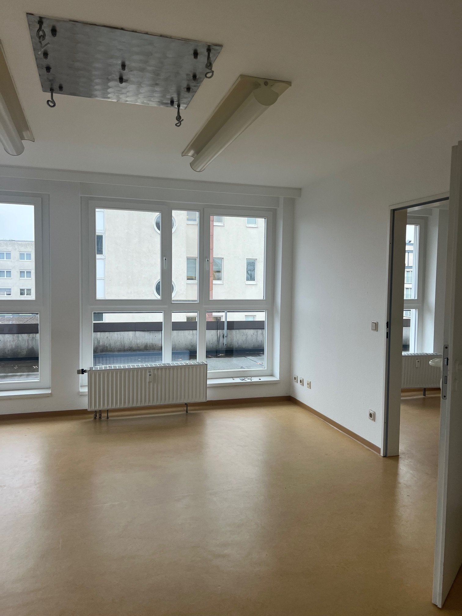 Moderne Büro- oder Praxisräume (52) im Stadtzentrum von Saarlouis – Ihr neuer Arbeitsplatz!