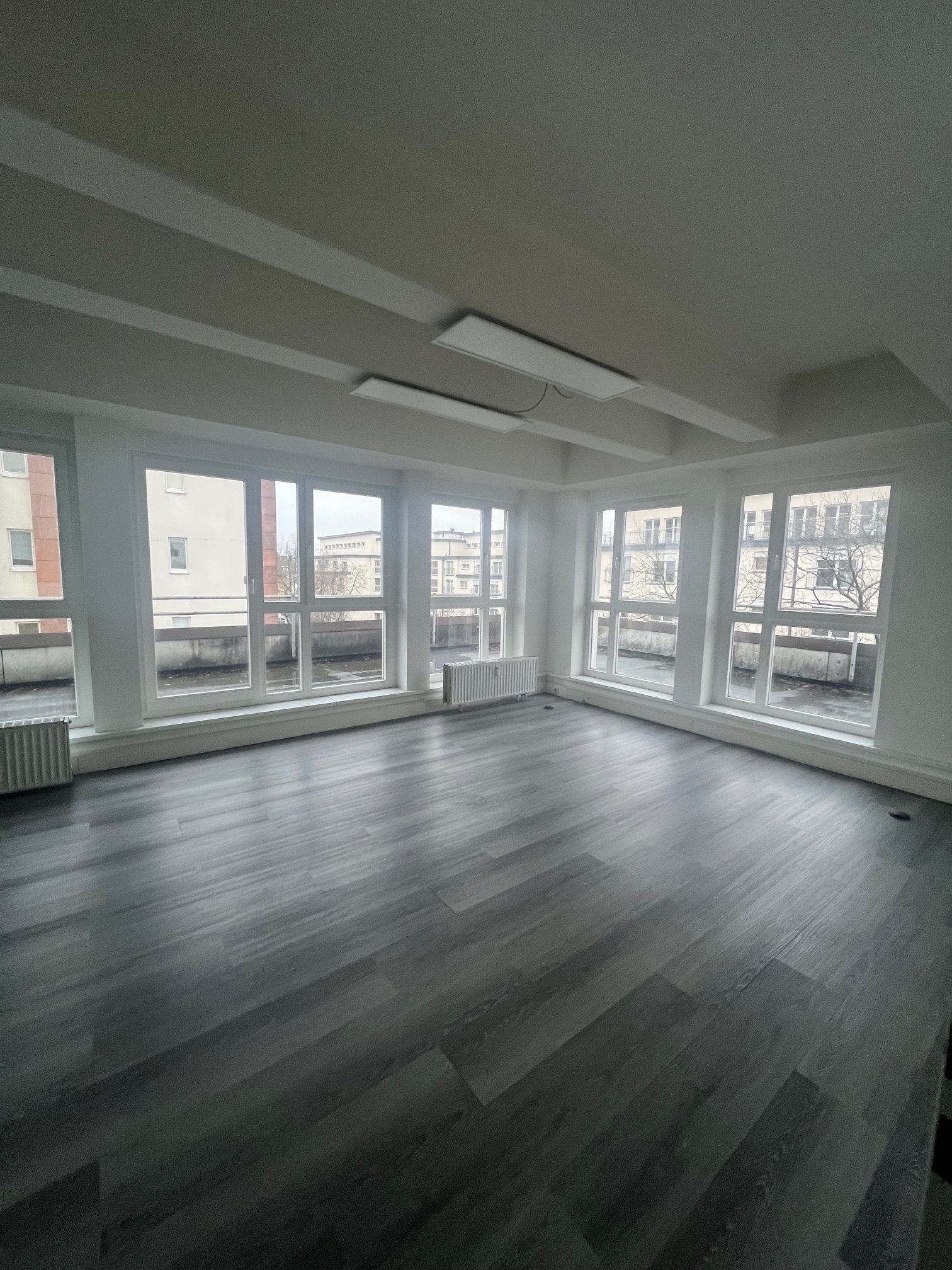 Saarlouis: Moderne Büro- oder Praxisräume (52) im Stadtzentrum von Saarlouis – Ihr neuer Arbeitsplatz! 