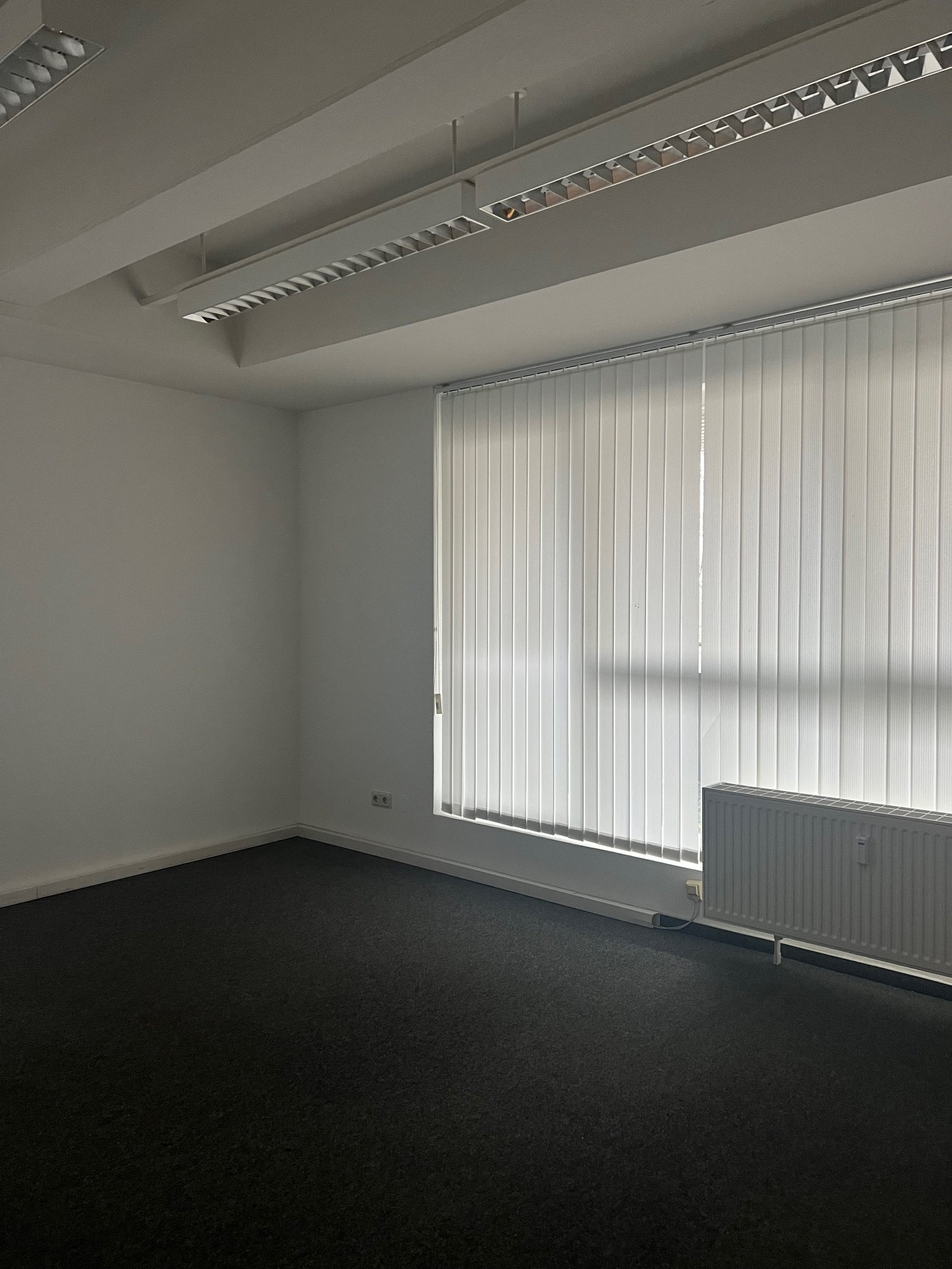 Saarlouis: Moderne Büro- oder Praxisräume (51) im Stadtzentrum von Saarlouis – Ihr neuer Arbeitsplatz! 