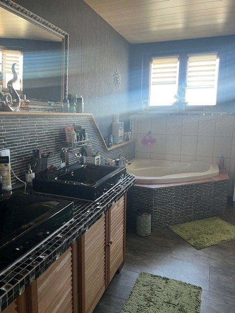 Elegantes Familienhaus mit Pool und erstklassiger Ausstattung in Perl-Borg zu verkaufen