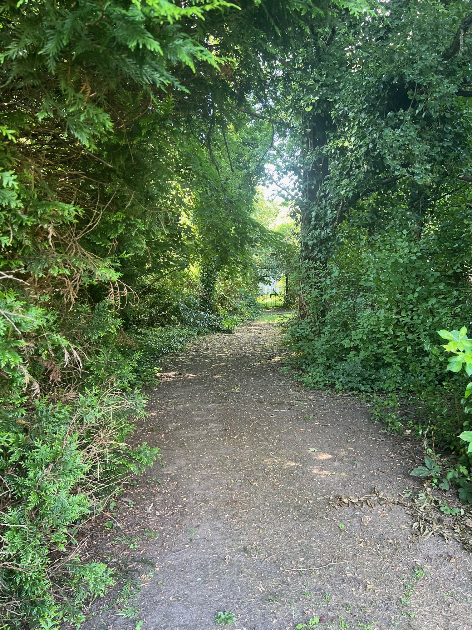 Kapitalanleger aufgepasst!!! 6-Familienhaus mit großem Garten in Wadgassen-Hostenbach zu verkaufen