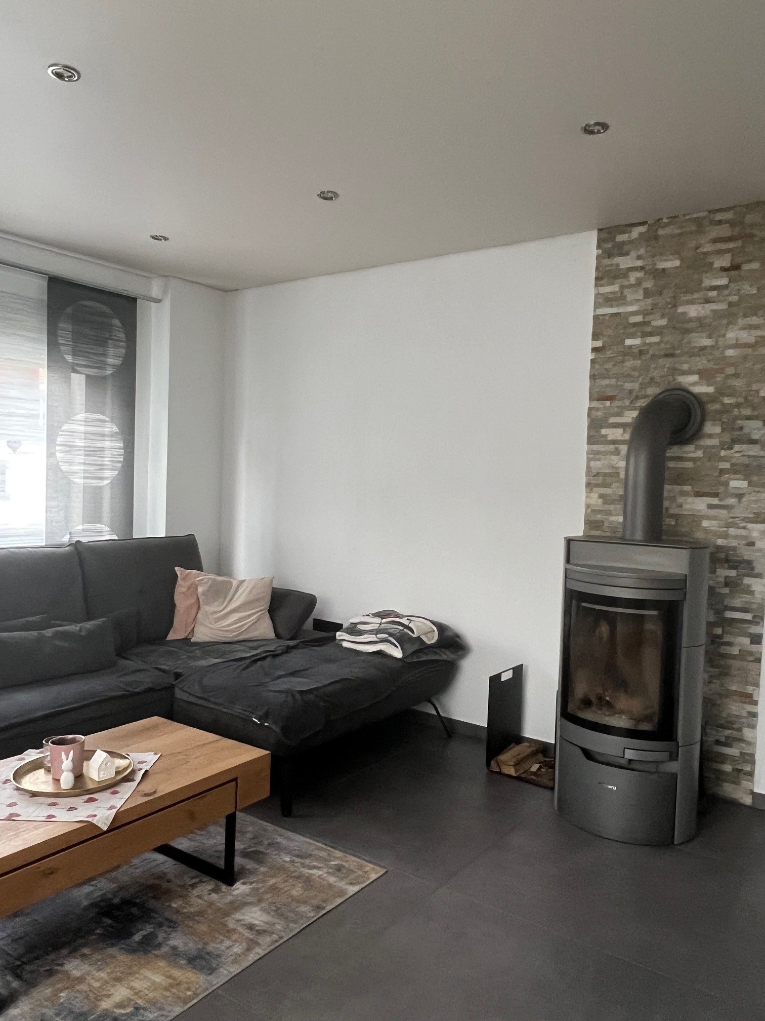 Modernes Traumhaus in Großrosseln – Stilvolles Wohnen mit Kamin, Pholtovoltaik und Pool auf großem Grundstück