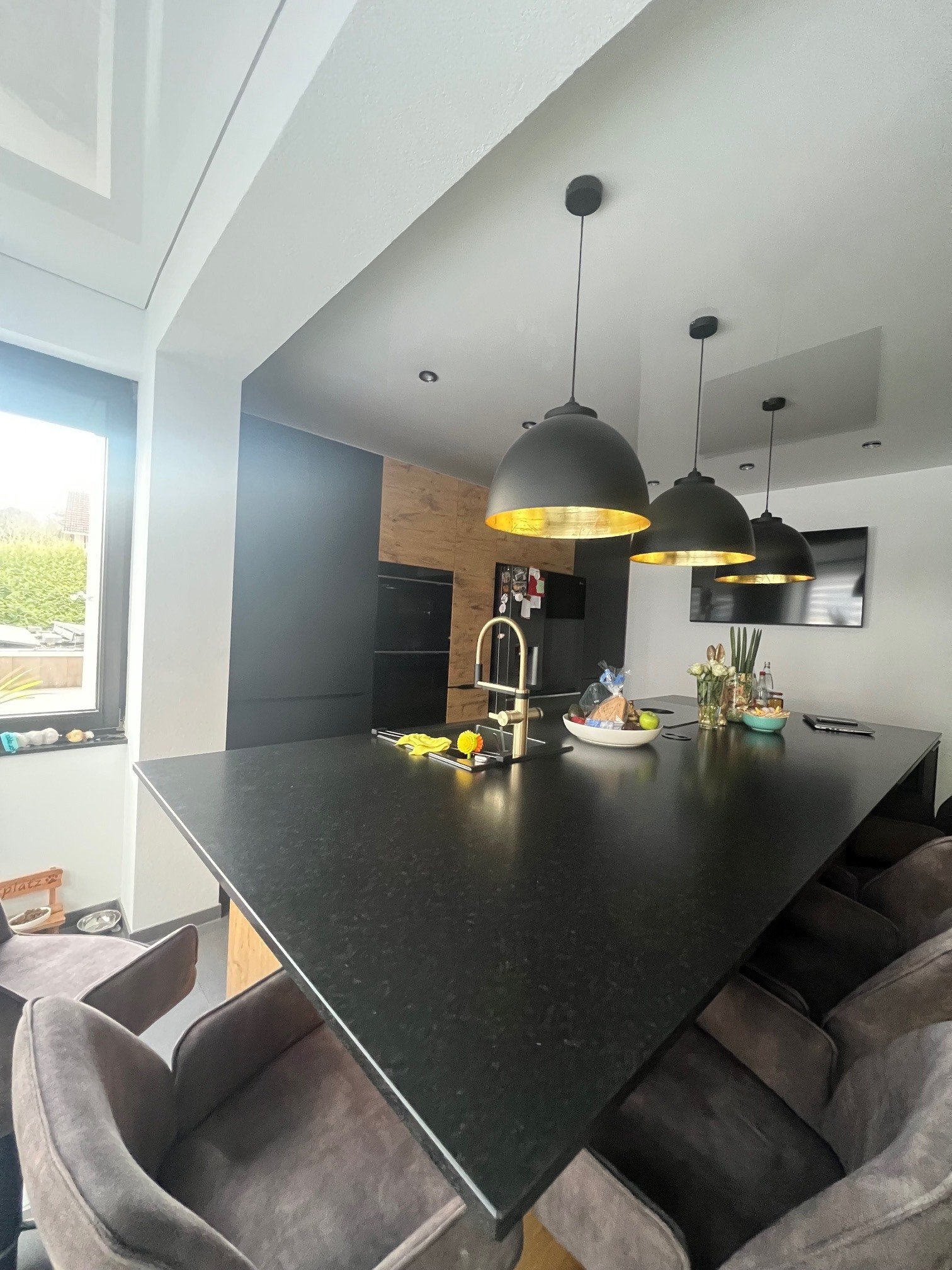 Großrosseln: Modernes Traumhaus in Großrosseln – Stilvolles Wohnen mit Kamin, Pholtovoltaik und Pool auf großem Grundstück 