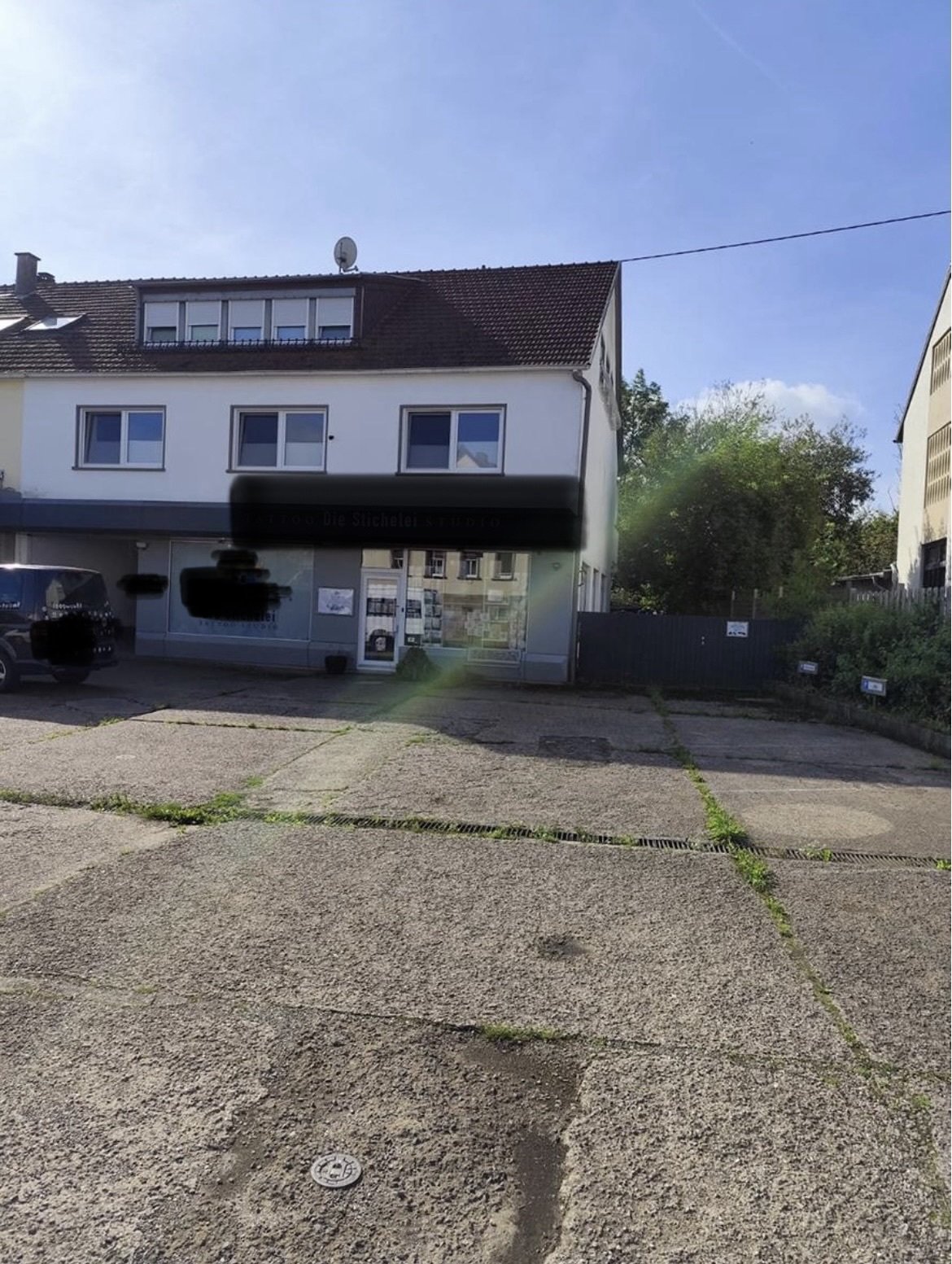 Zweifamilienhaus mit Gewerbeeinheit in Riegelsberg-OT zu verkaufen