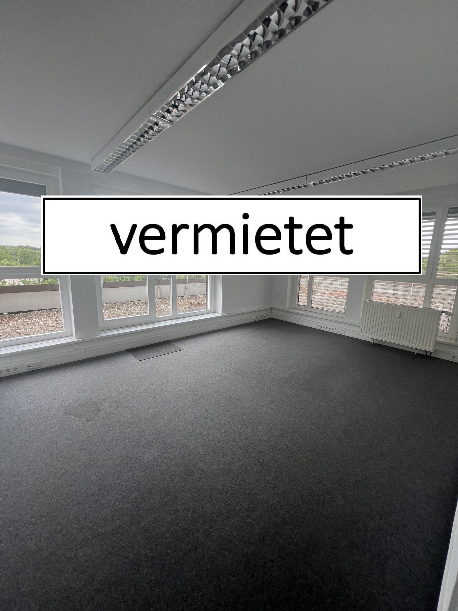 Saarlouis: VERMIETET 2026!!! Modernes Arbeitsambiente in Saarlouis – 1 Büroraum (3.21) im gepflegten Bürokomplex mit Aufzug Saarlouis: VERMIETET 2026!!! Modernes Arbeitsambiente in Saarlouis – 1 Büroraum (3.21) im gepflegten Bürokomplex mit Aufzug